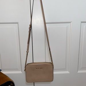 Michael Kors Cross body purse